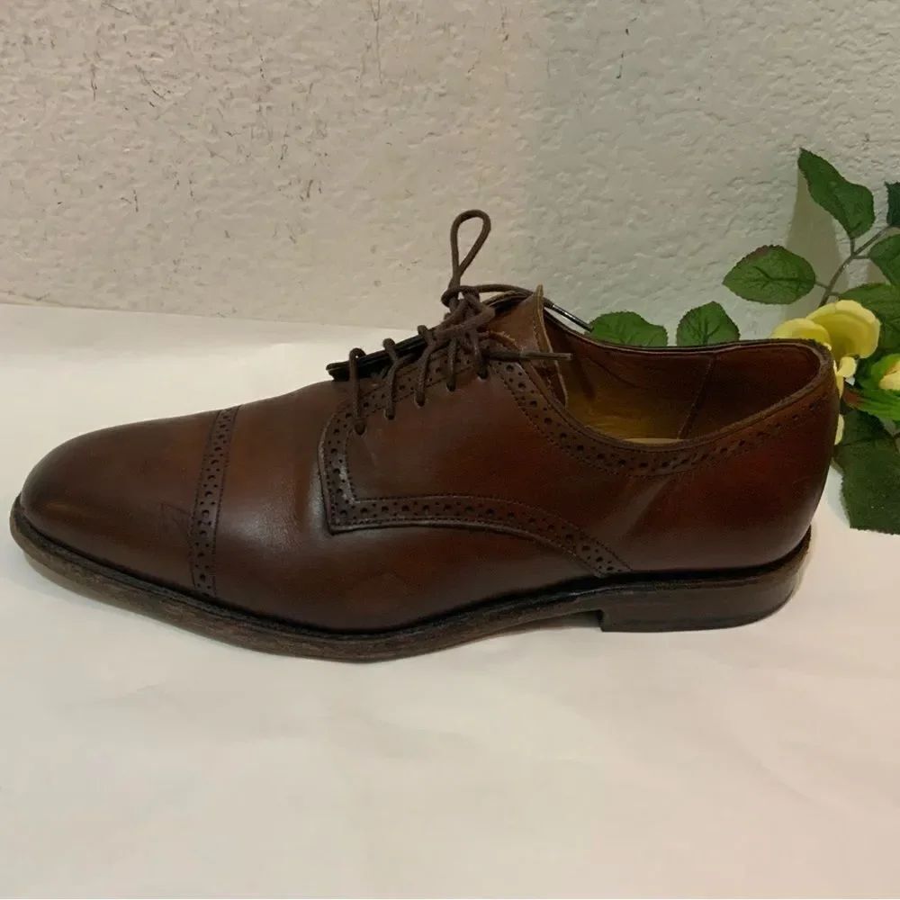 Allen Edmonds Shoes Size 8.5 E Cap Toe Oxford Yorktown Lace Brown Leather Dress